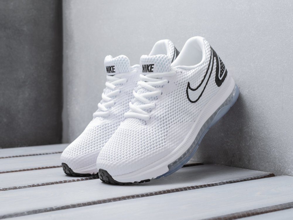 Nike zoom all white on sale