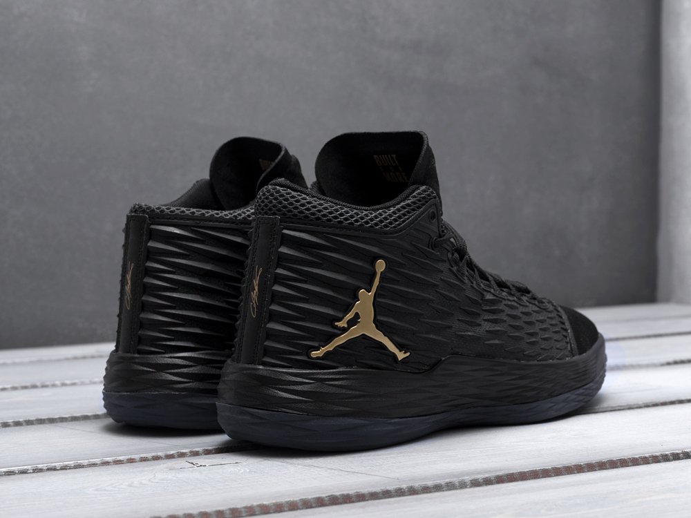 Jordan melo m13 white black gold shop