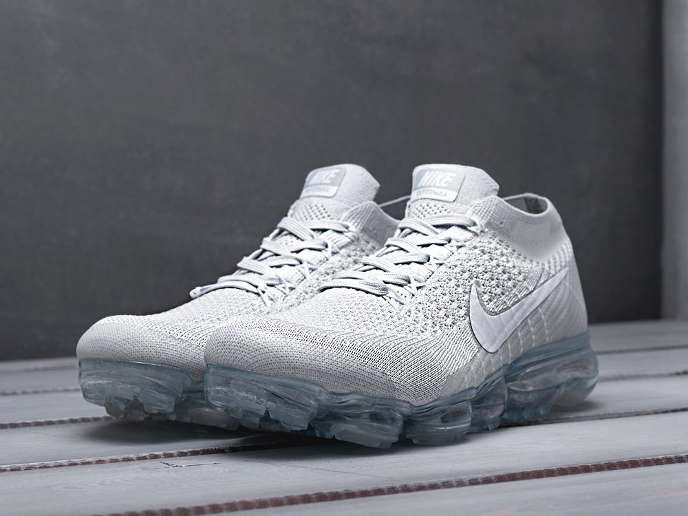 Nike air vapormax flyknit 2 sneakers on sale