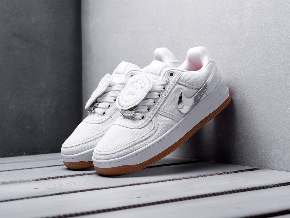 Nike x Travis Skott Air Force 1 Low
