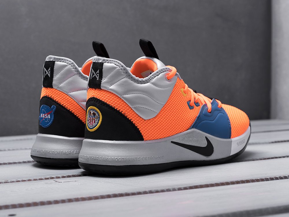 Nike and sales nasa