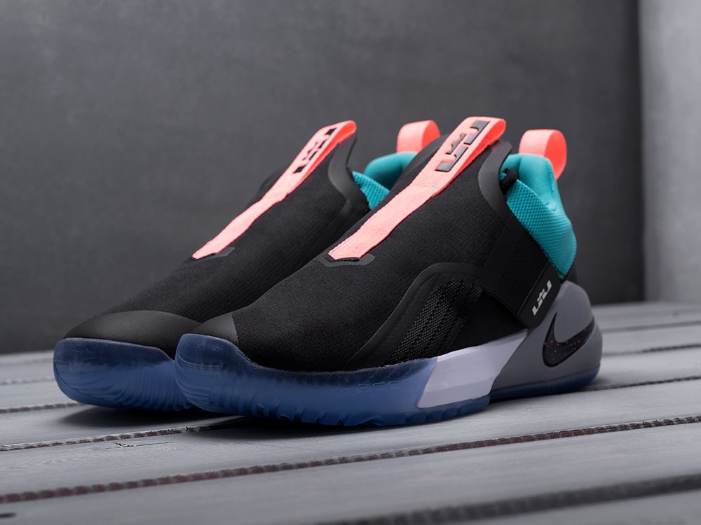 Lebron ambassador 11 price clearance