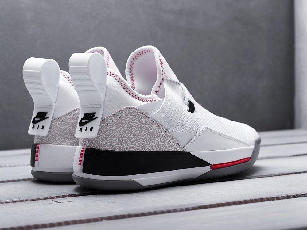 Nike Air Jordan 33 SE