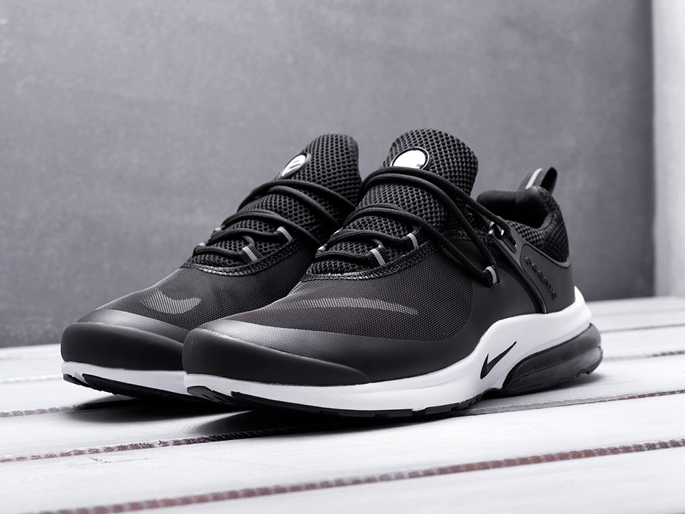 Nike air presto essential black white hotsell