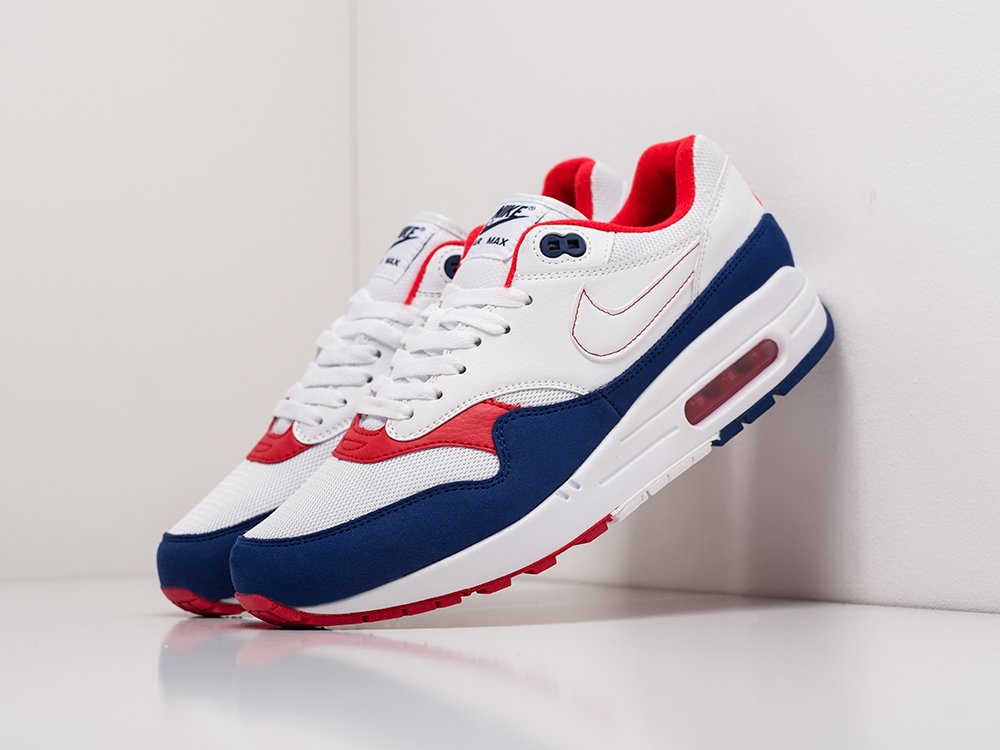 red white and blue air max 1