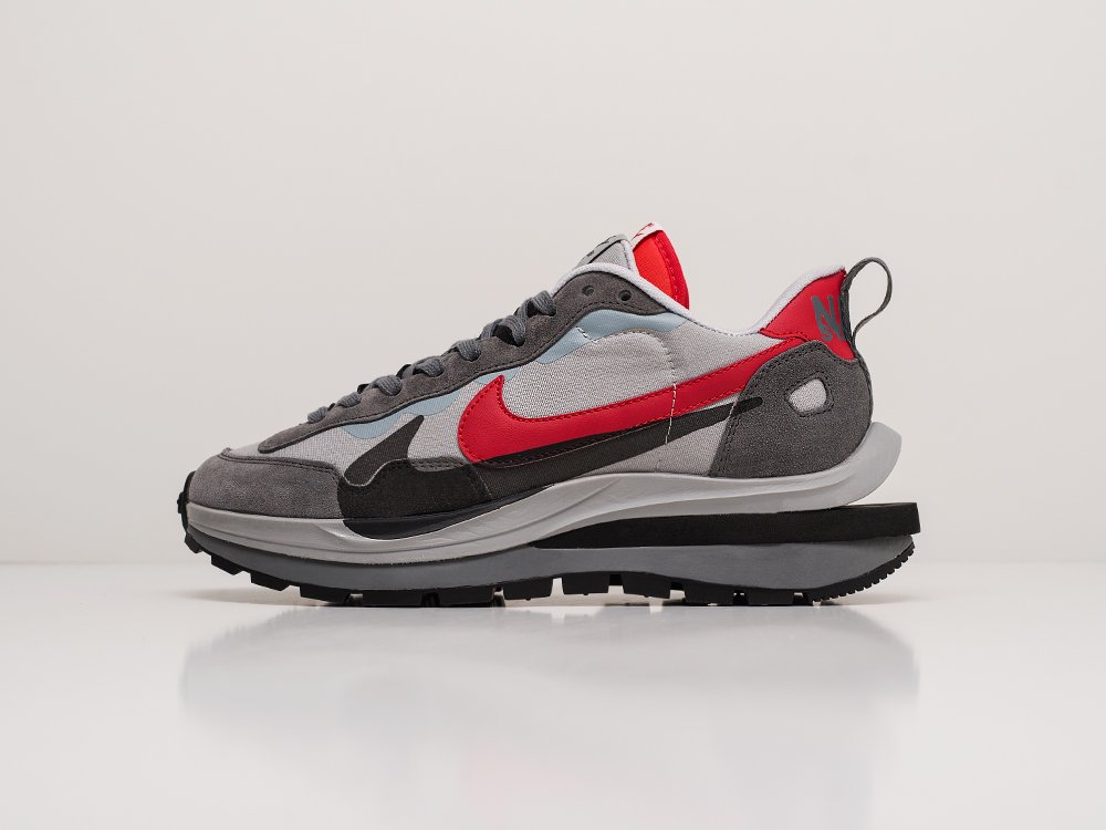 sacai waffle vapormax