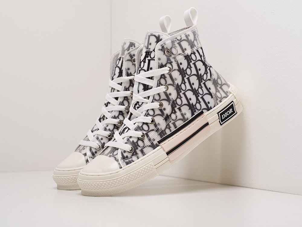Converses dior store