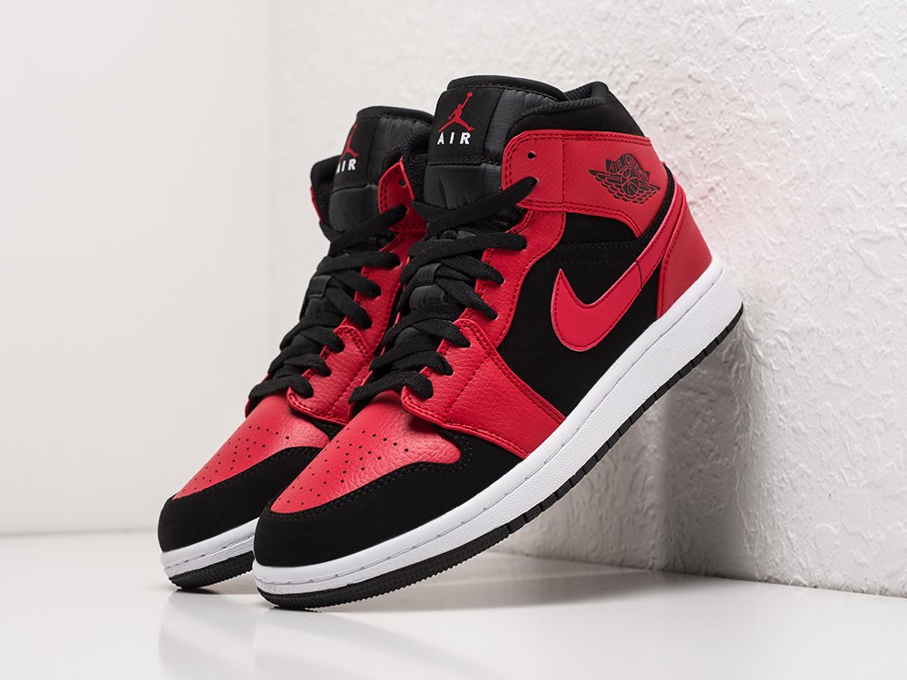 Nike Air Jordan 1