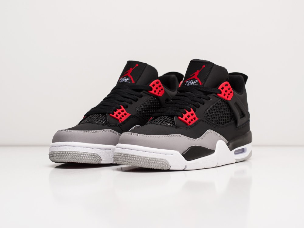 Nike Air Jordan 4 Retro