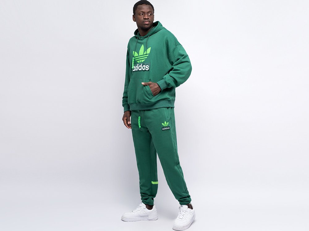Спортивный костюм Adidas цвет Зеленый купить по цене 4490 рублей в интернет-магазине redsneaker.ru с доставкой ☑️