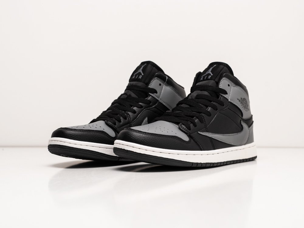 Nike Air Jordan 1 x Travis Scott
