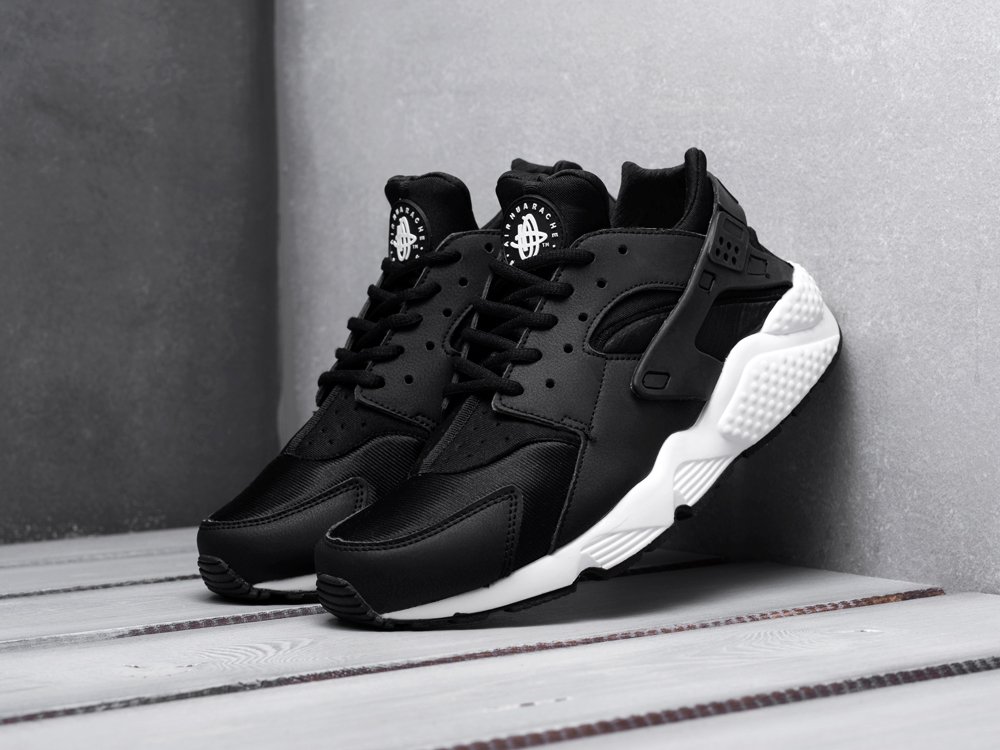 Nike air cheap huarache sneaker