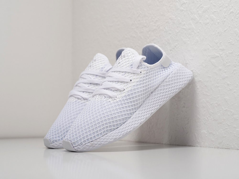 Adidas deerupt store cambia colore