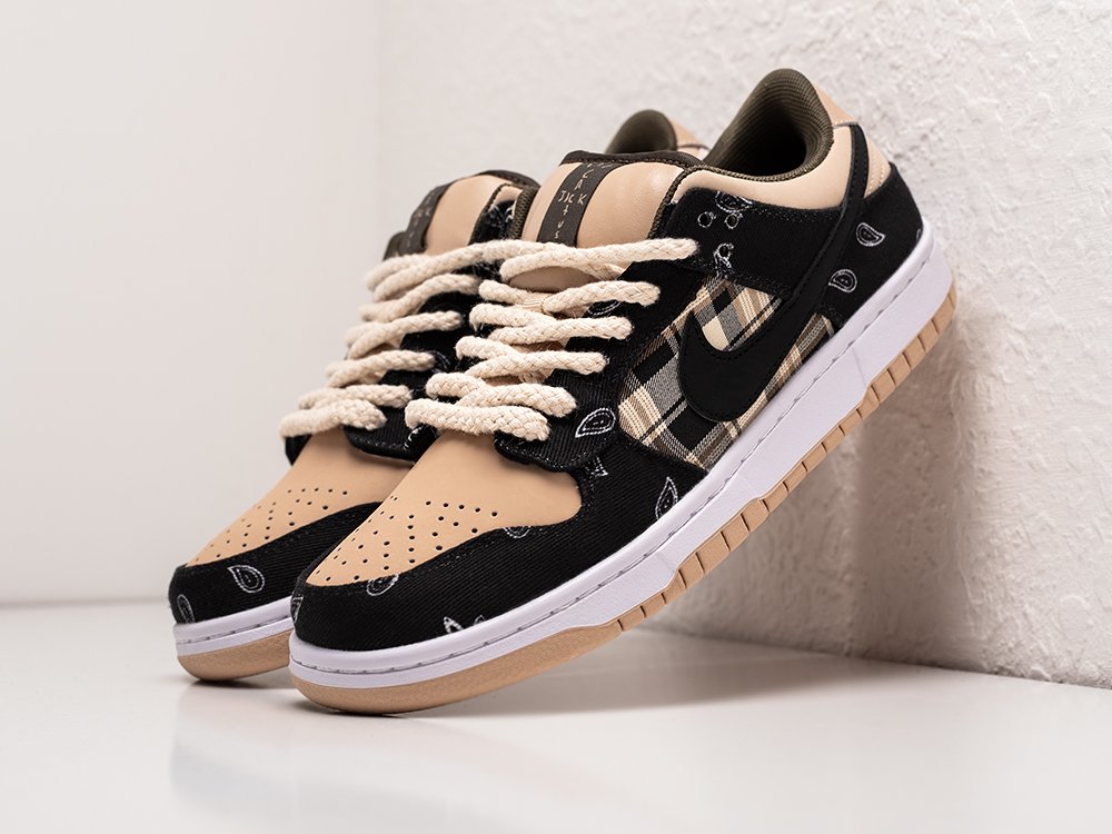 Кроссовки Nike SB Dunk Low x Travis Scott цвет Коричневый купить по цене  5190 рублей в интернет-магазине redsneaker.ru с доставкой ☑️