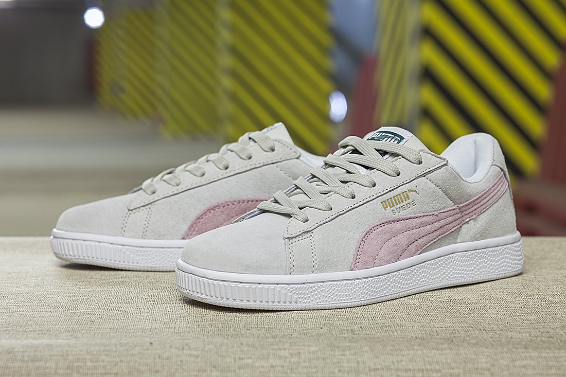 Puma suede. Пума Suede Classic. Кроссовки Puma Suede Classic. Puma Suede Classic женские. Puma Suede Classic бежевые.