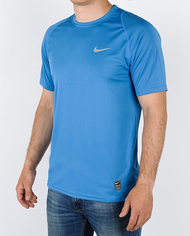 Большие футболки мужские недорого. Озон найк футболка. Футболка мужская Nike dq1065. Полиэстер футболка. Футболка Nike мужская синяя.
