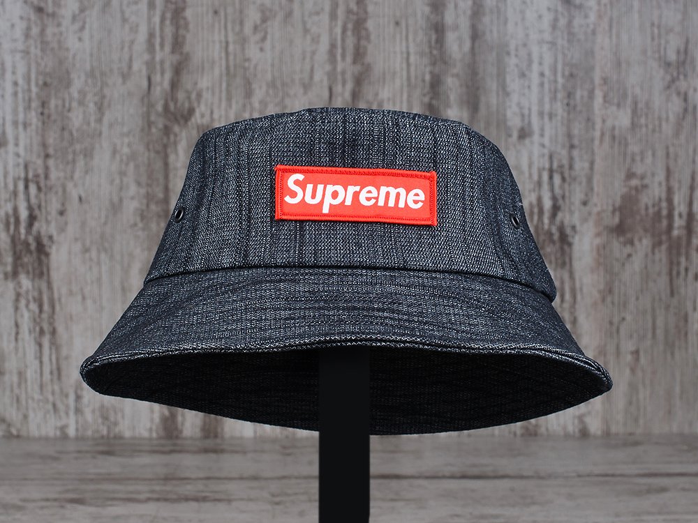 Панамы сайт. Панама Supreme. Панамка Суприм. Суприм Янки Панама. Панама Supreme Louis.