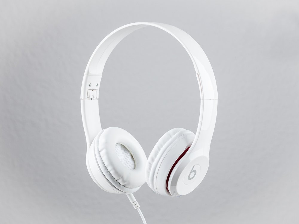 White beats. Beats solo 2. Наушники Beats solo 2. Beats solo 2 Headphones White. Наушники Beats solo 2 белые.