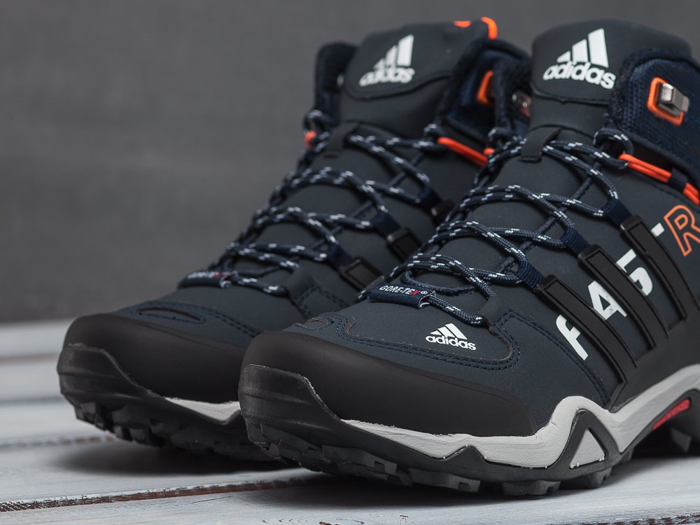 Кроссовки adidas Terrex Continental Mountain King